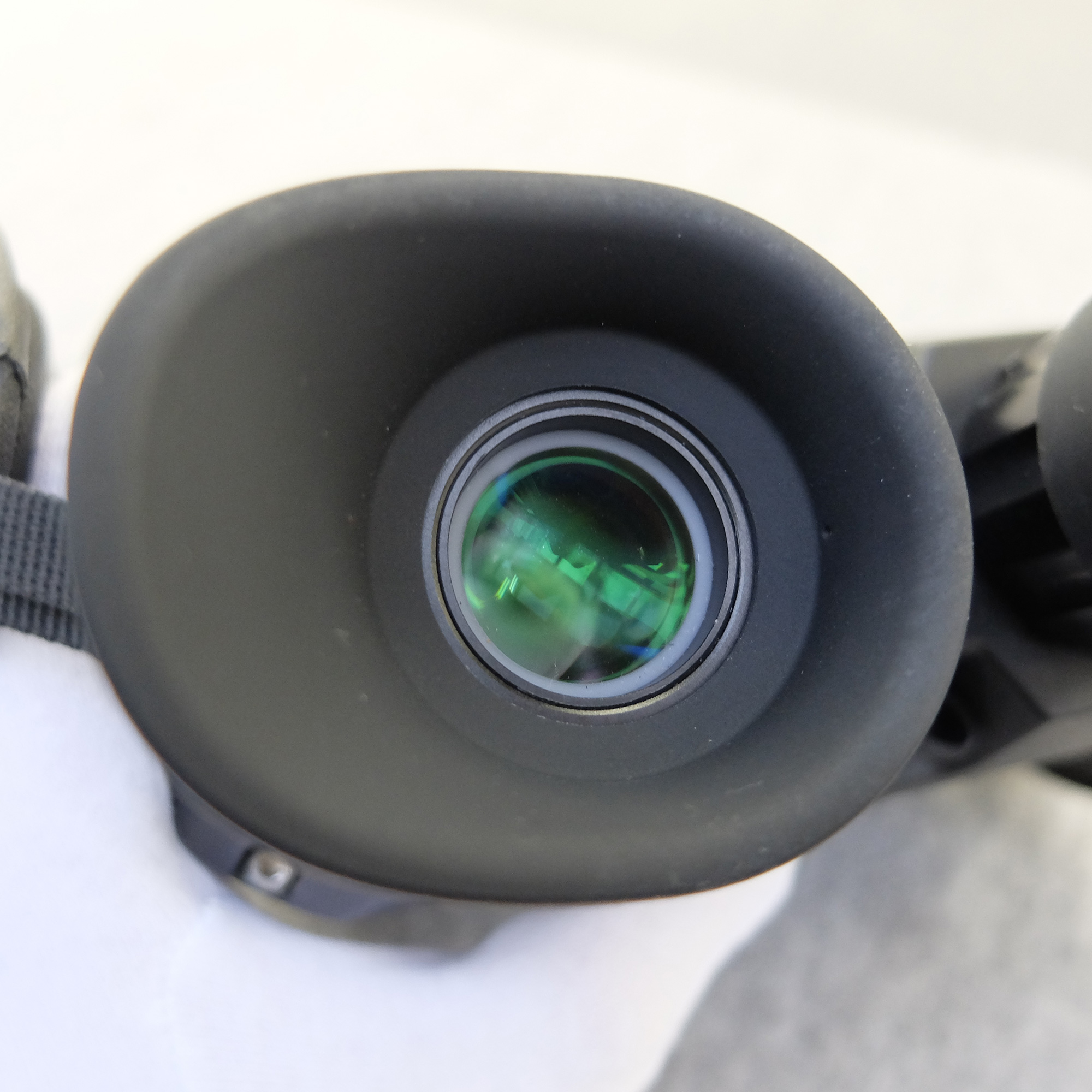 【展示品アウトレット】HIKMICRO Bino TS16-50VI/W サーマル・可視光バイスペクトル双眼タイプスコープ
